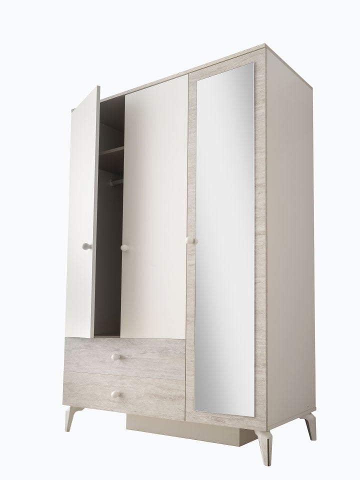 PETRA 3 KAPILI DOLAP