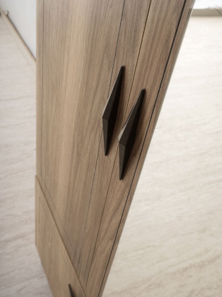 HAZAR 3 KAPILI DOLAP