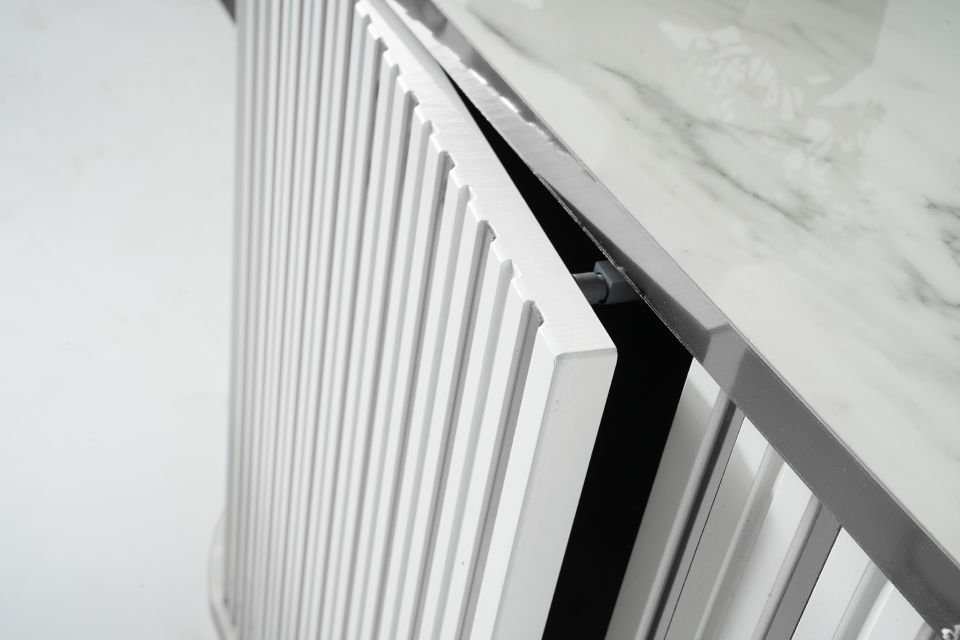 NEHİR YEMEK ODASI GÜMÜŞ